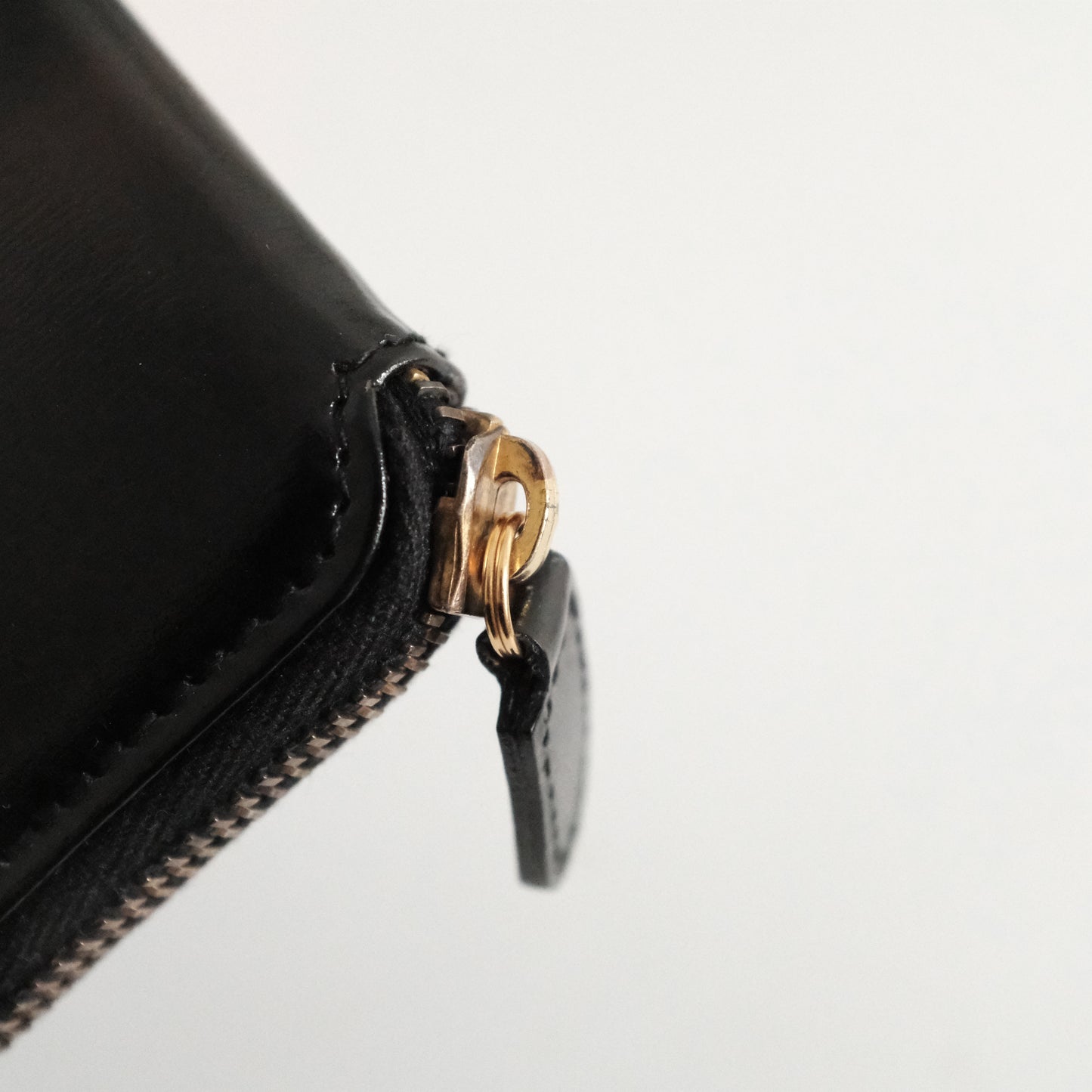 Vintage Gucci Leather Zip Cardholder with Coin Purse