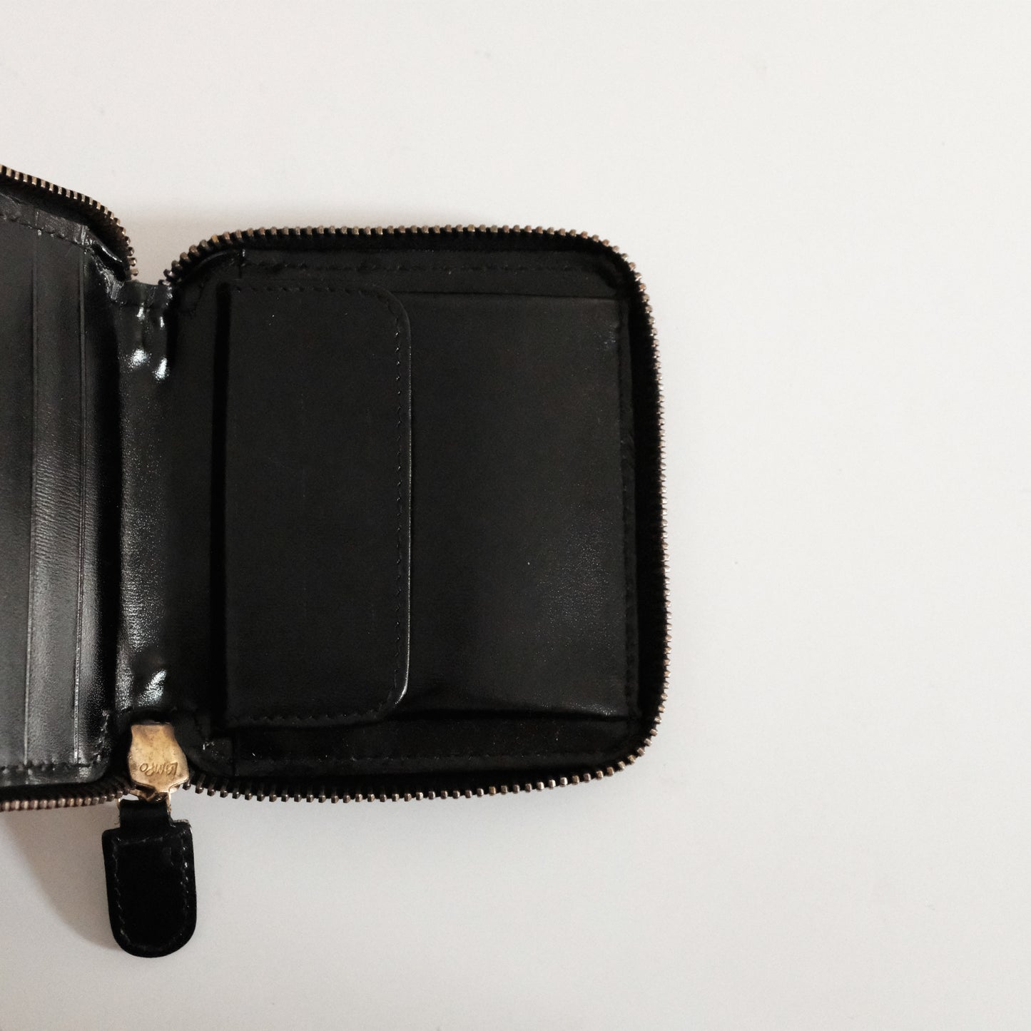 Vintage Gucci Leather Zip Cardholder with Coin Purse