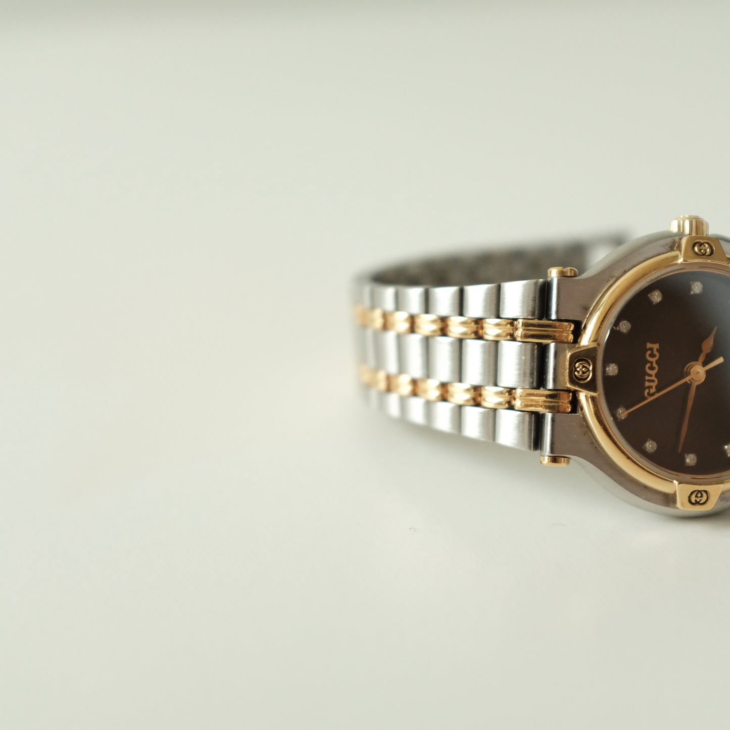 Vintage Gucci 9000L 11p Watch