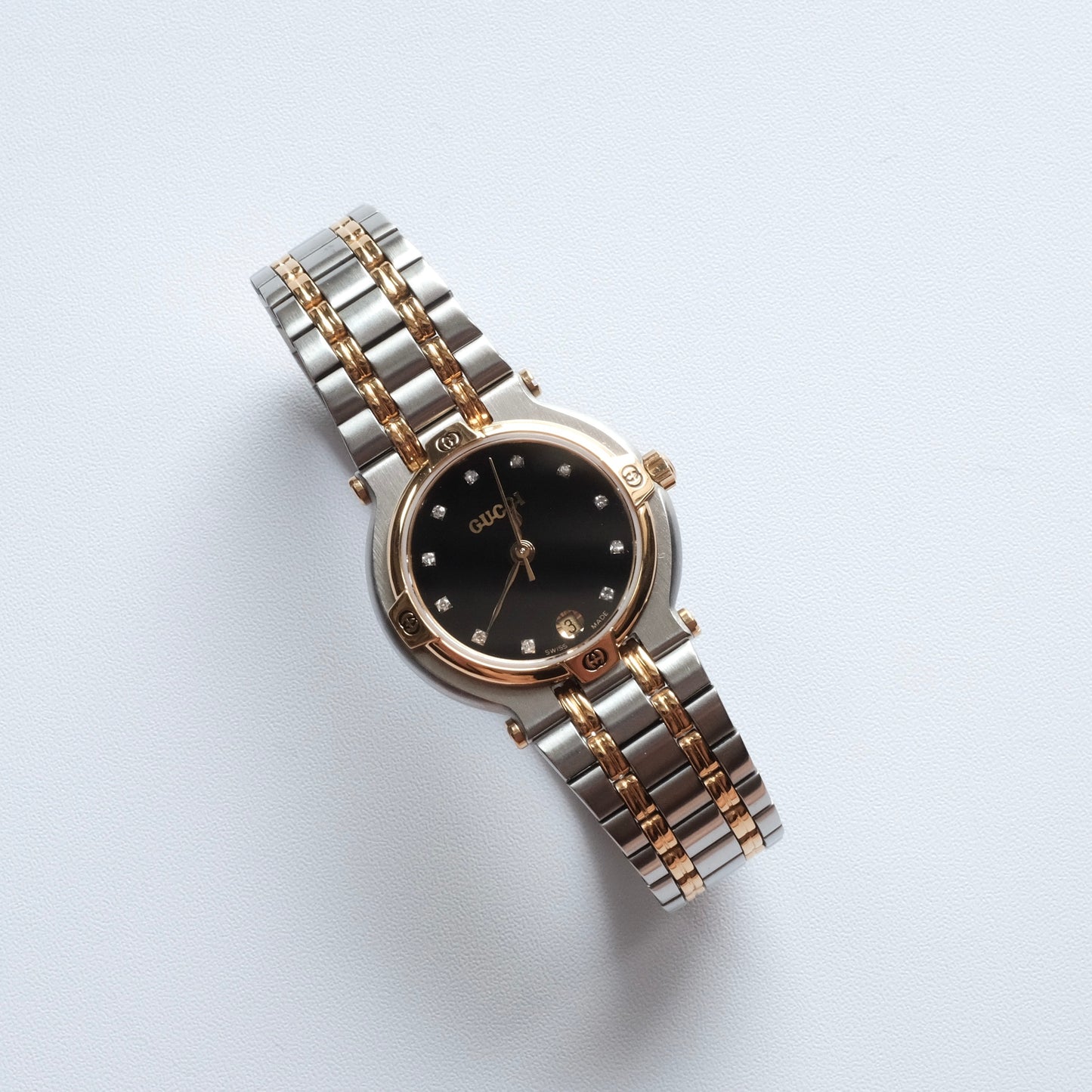 Vintage Gucci 9000L Diamond Watch